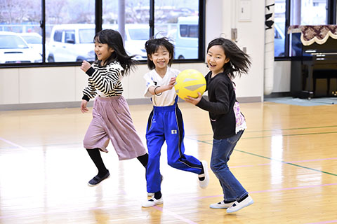 学校生活 学童保育 やまびこ学級 駿台甲府小学校