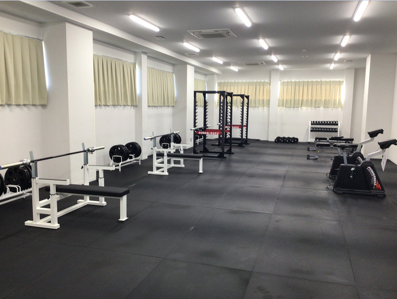 タクヤ　　聖和学園　トレーニングセット トレーニングルームが完成しました！ | 駿台甲府学園
