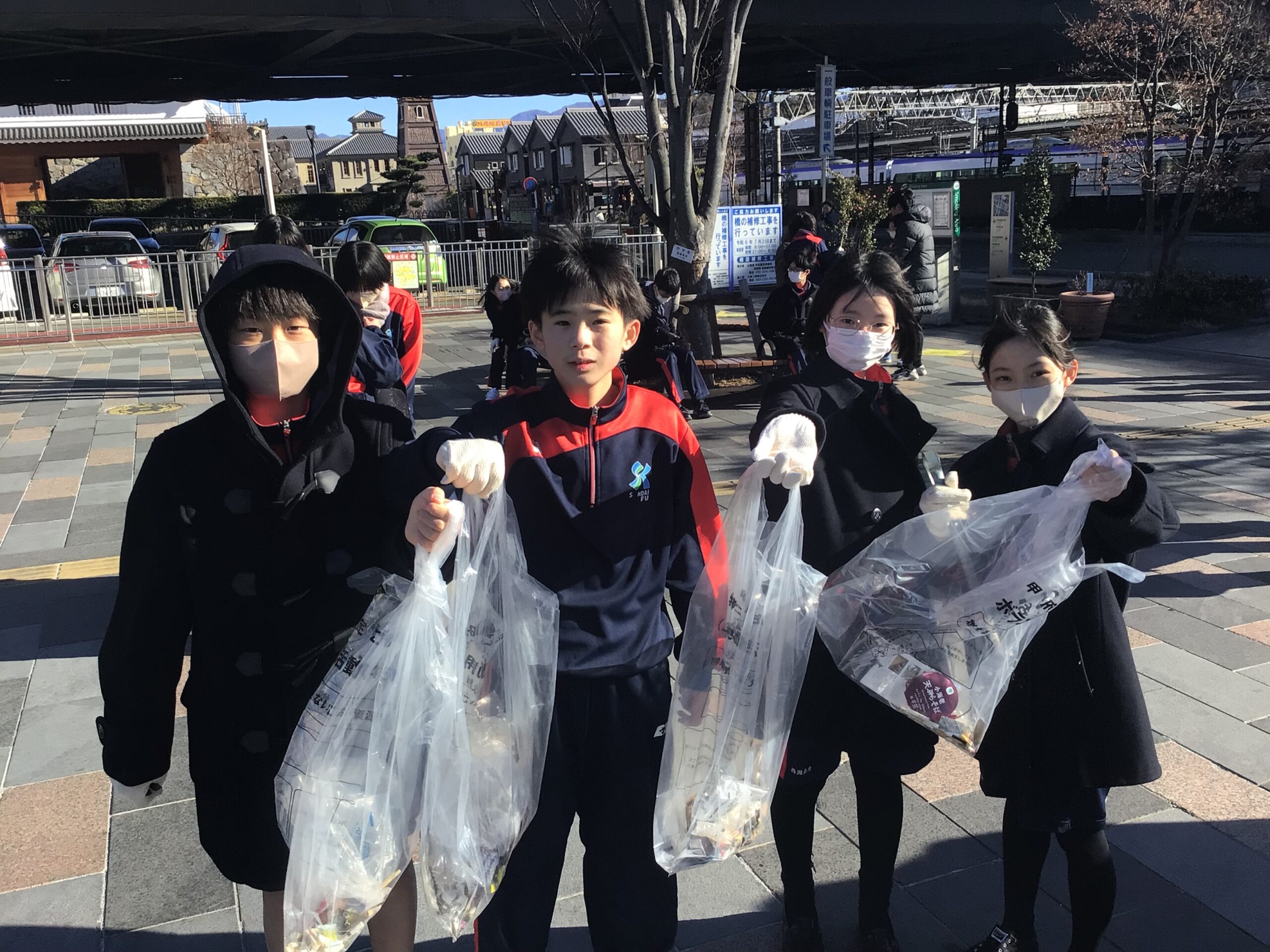 小学生ボランティア活動 